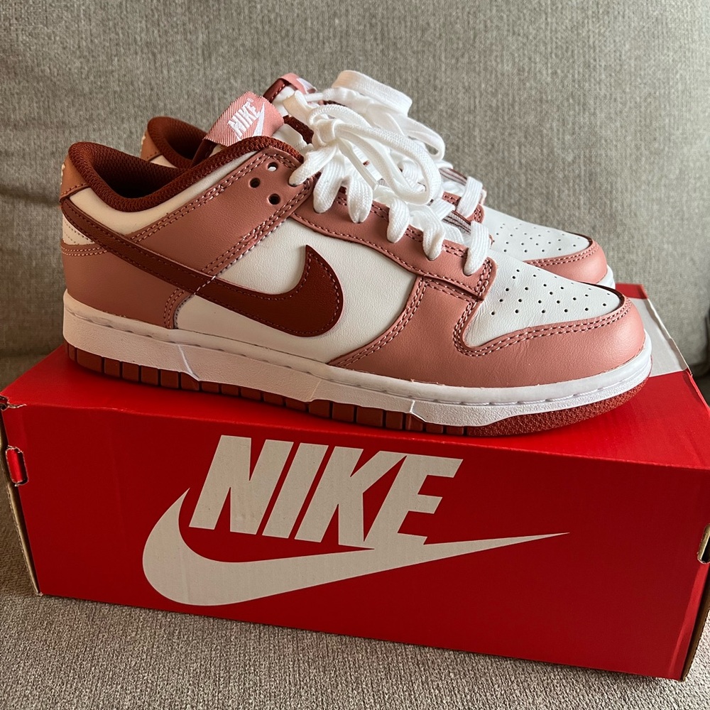 Nike Women's Dunk Low Red Stardust